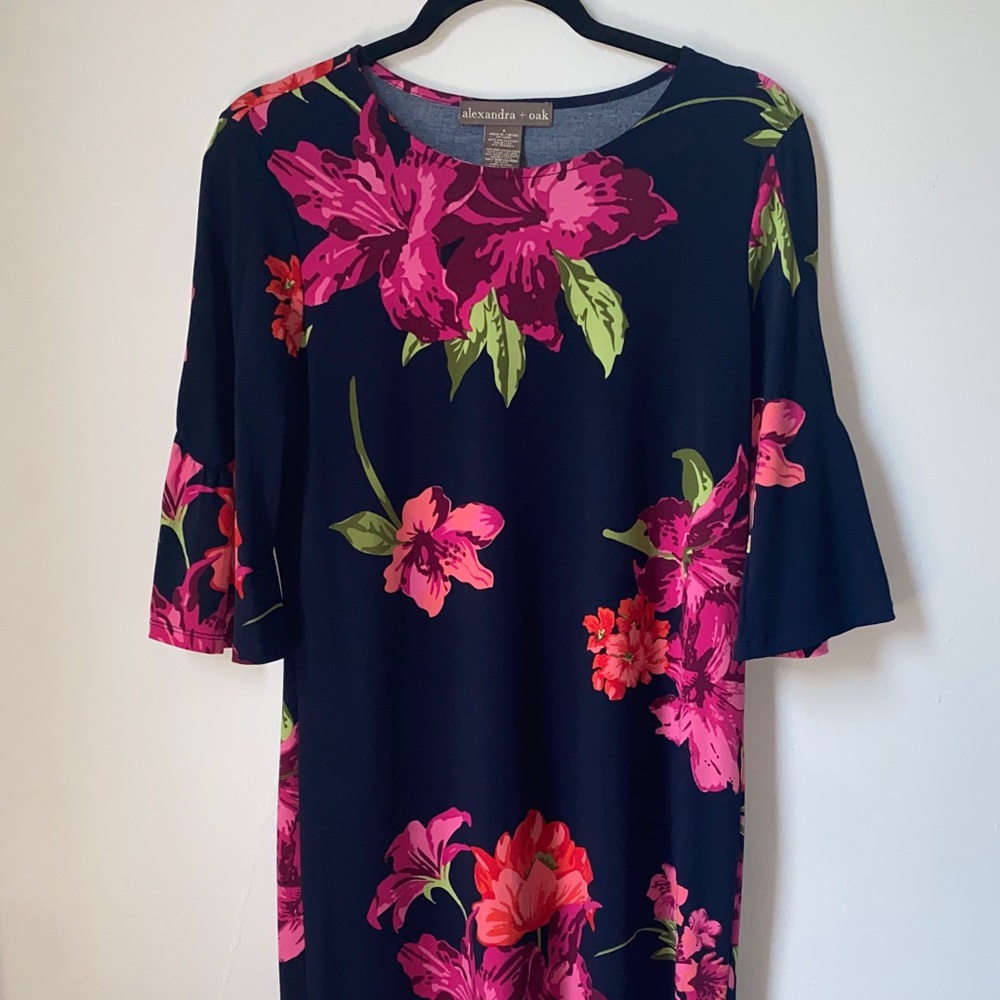 Alexandra & Oak Navy Floral Midi Dress, short bell sleeves, size small